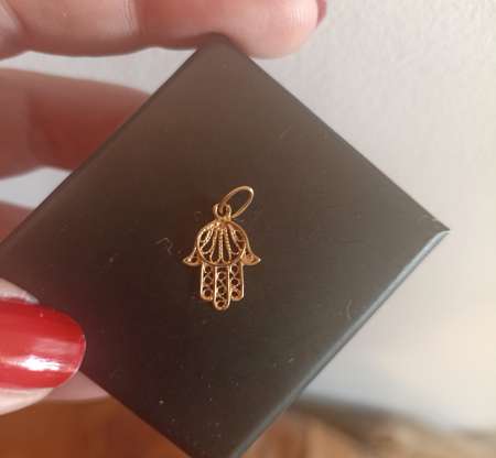 Pendentif Main de Fatma (Hamza) en or jaune